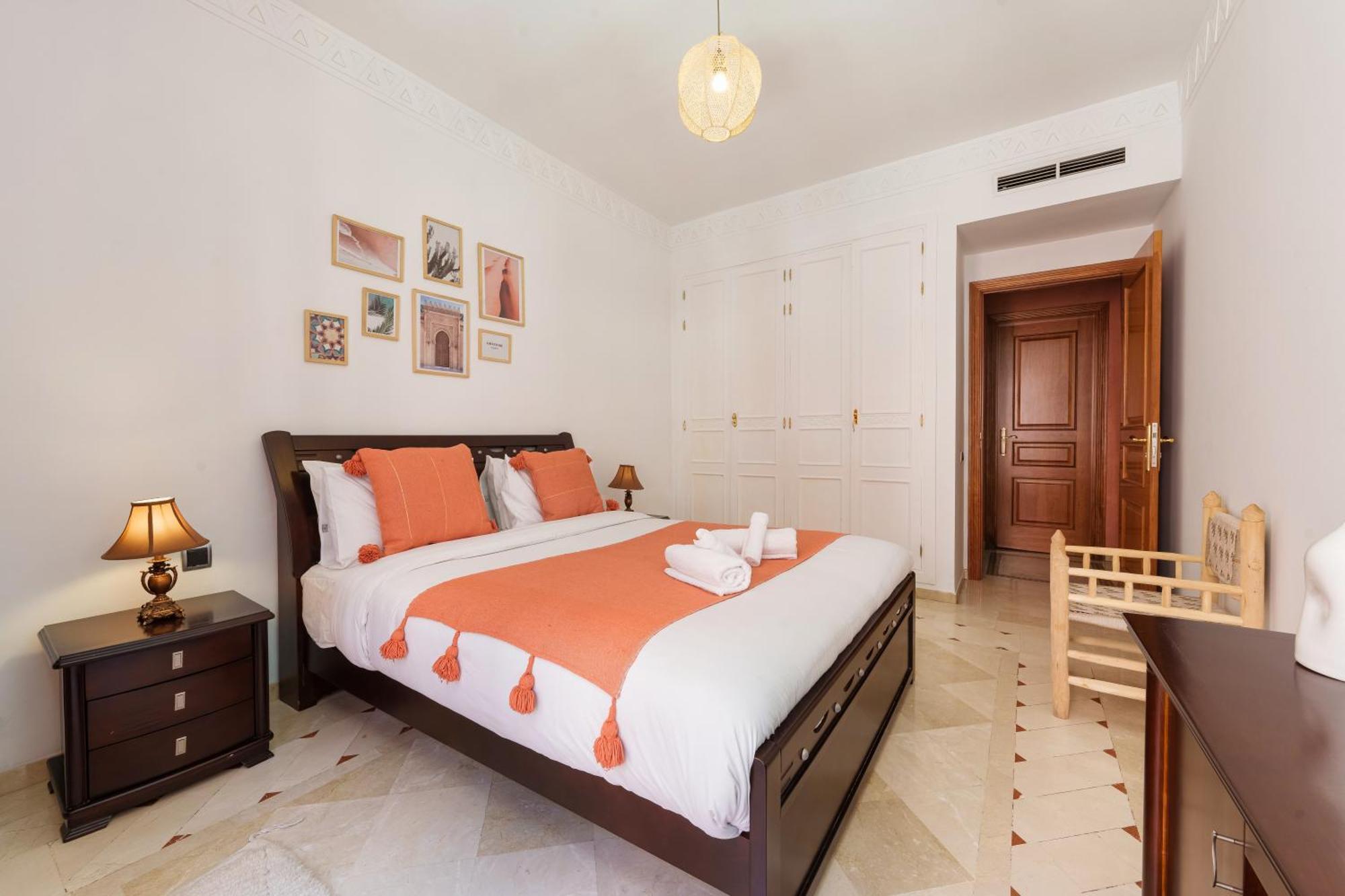 Appartement Chic Gueliz Plaza Avec Vue Marrákes Kültér fotó