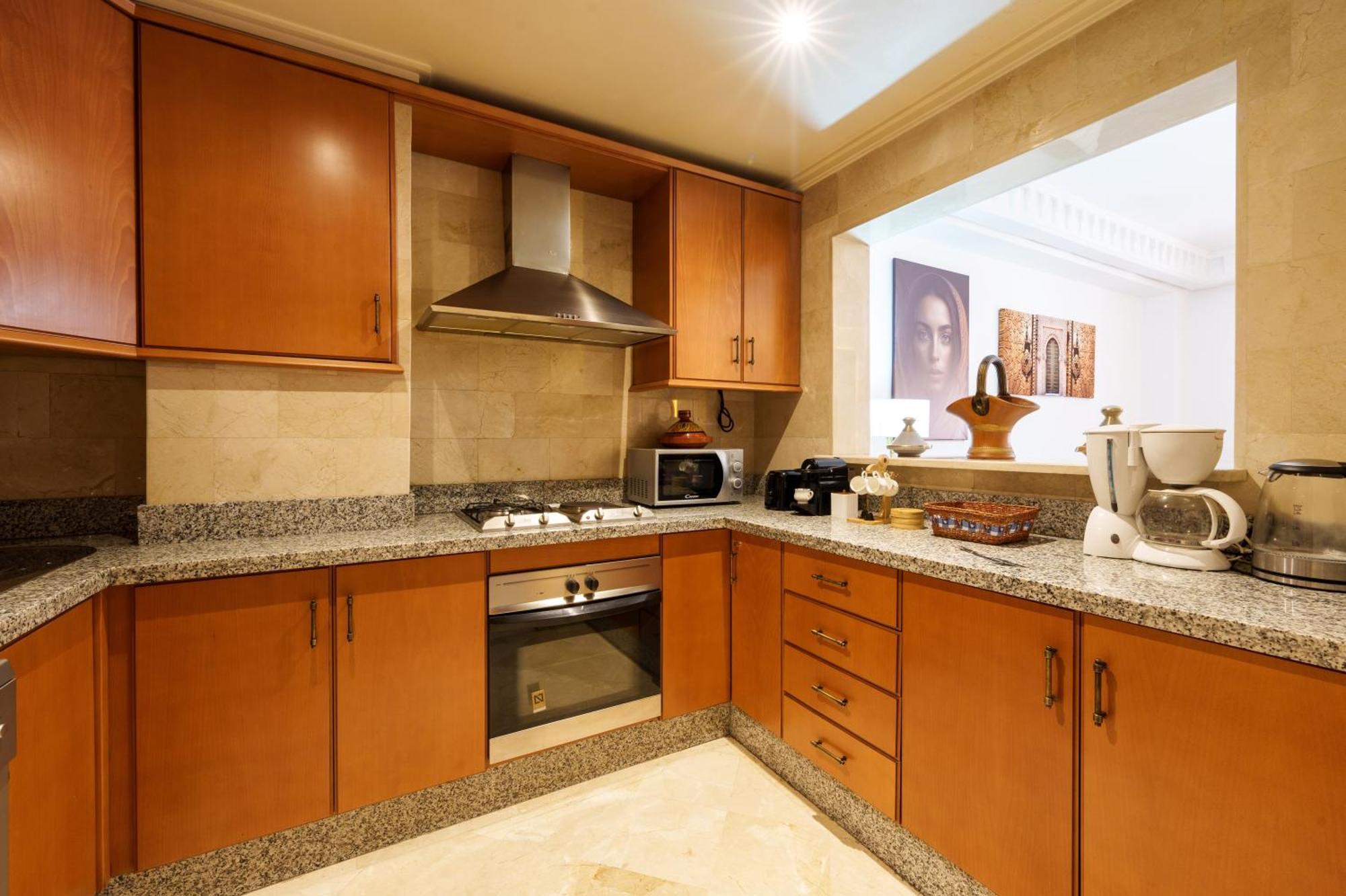 Appartement Chic Gueliz Plaza Avec Vue Marrákes Kültér fotó