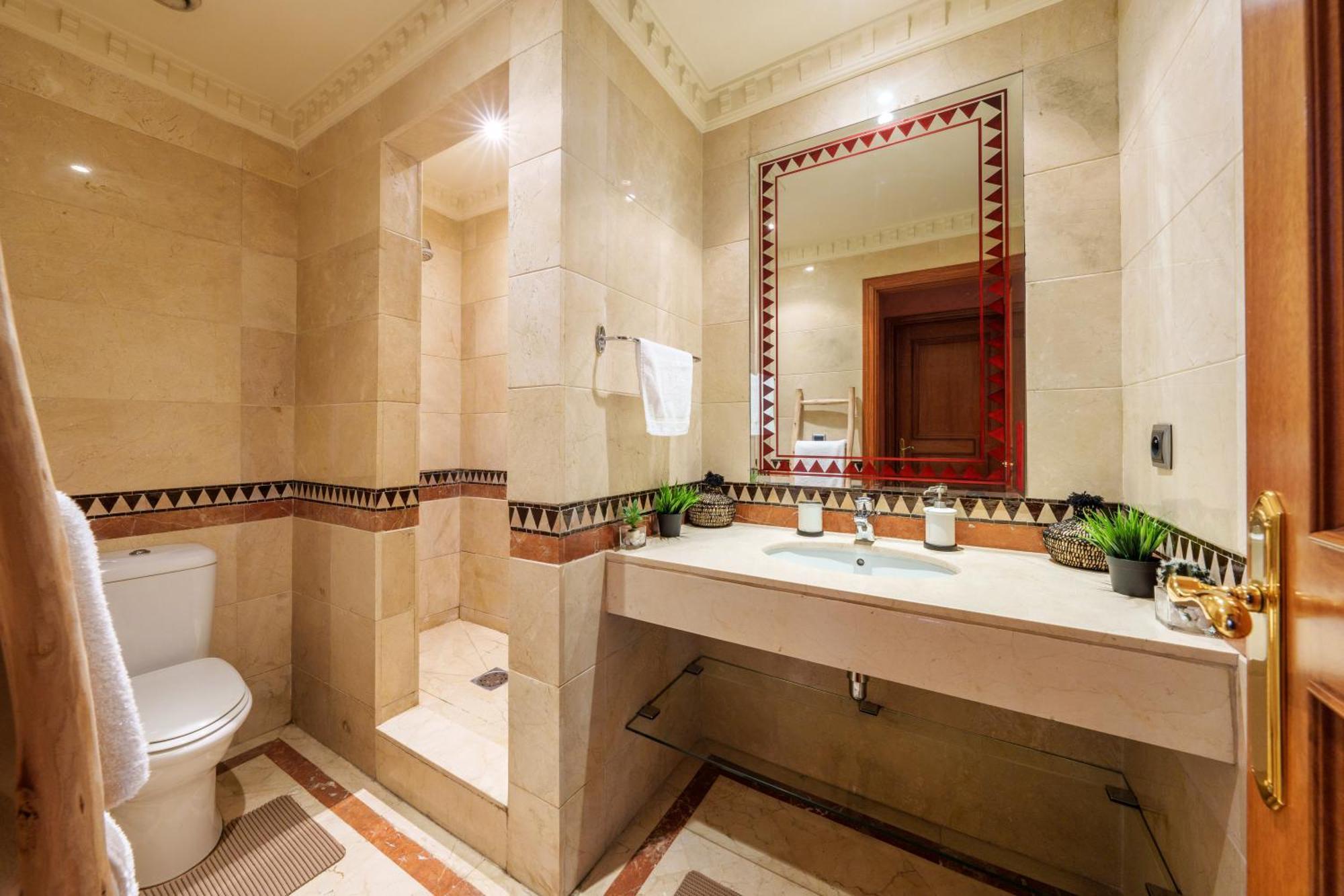 Appartement Chic Gueliz Plaza Avec Vue Marrákes Kültér fotó